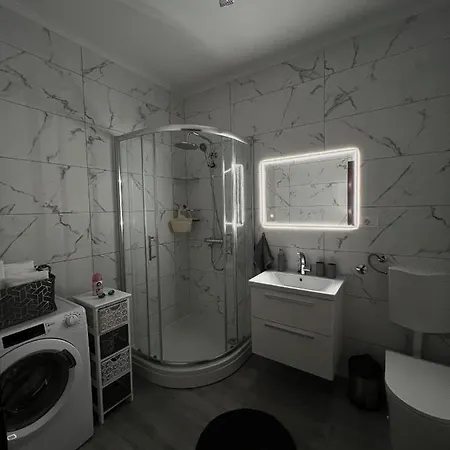 Apartment Pepi *